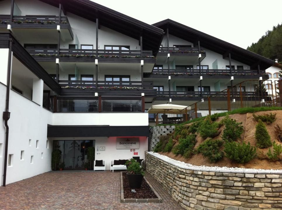 Hoteleingang Hotel Biancaneve