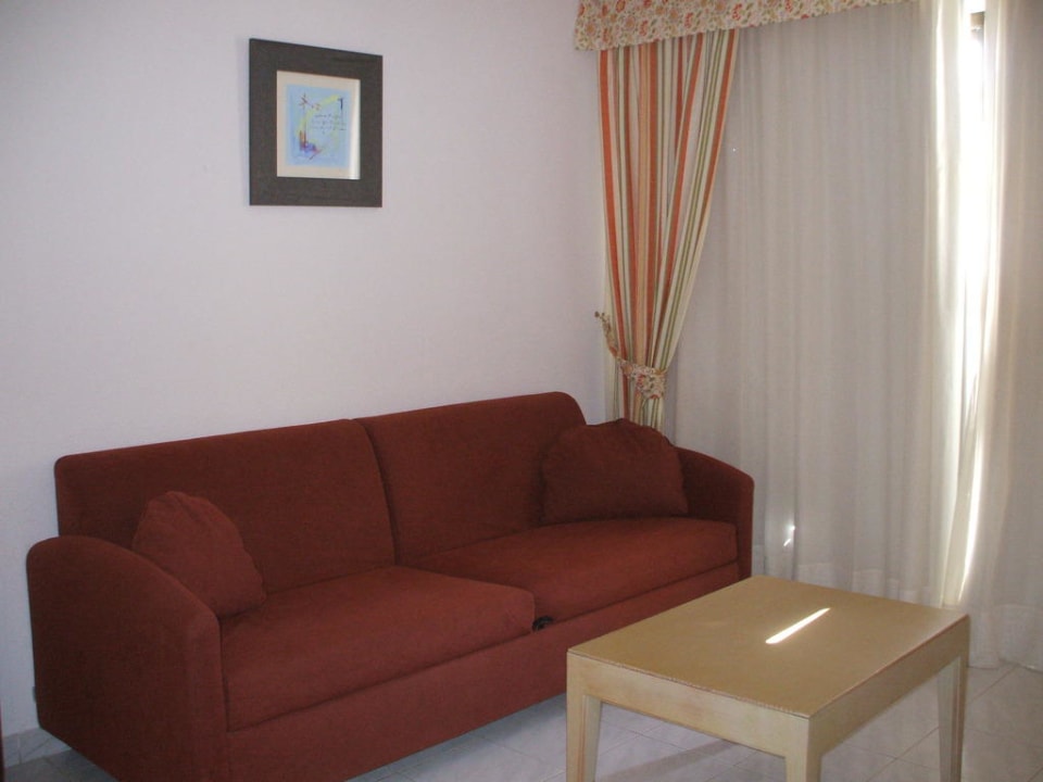 Couch im Standardzimmer SBH Hotel Taro Beach