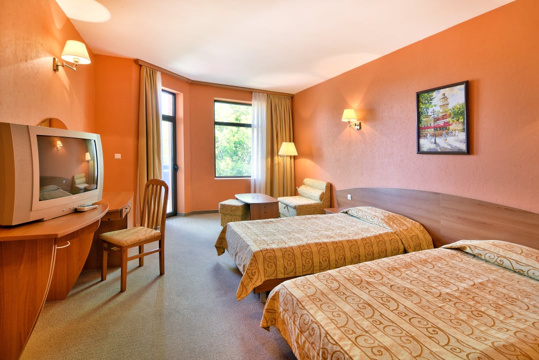 Zimmer Hotel Estreya Palace & Residence