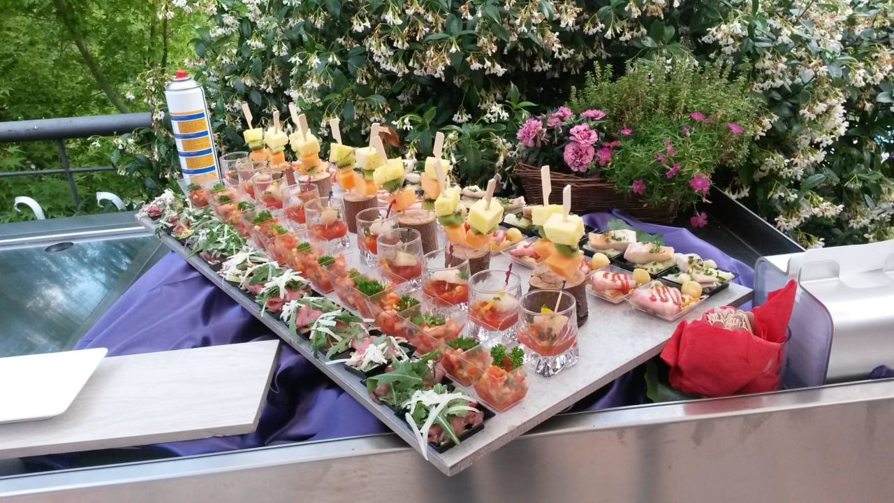  Häppchen zum Aperitif Schenna Resort