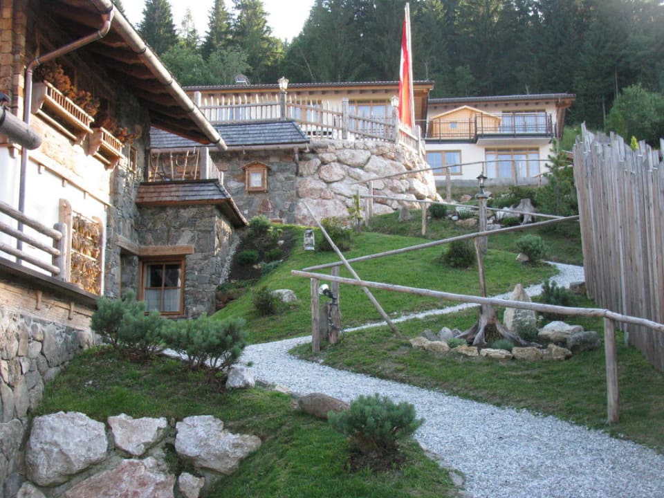 Eingang Almdorf Flachau