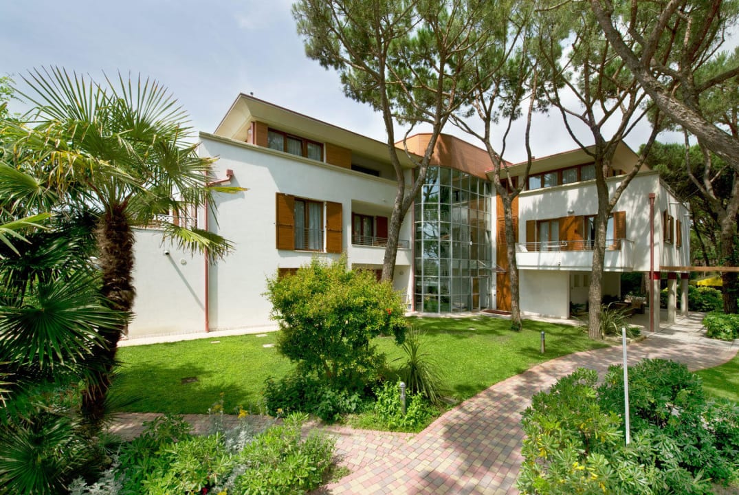 Struttura moderna com camere famigliari  Park Hotel Pineta - Family Relax Resort