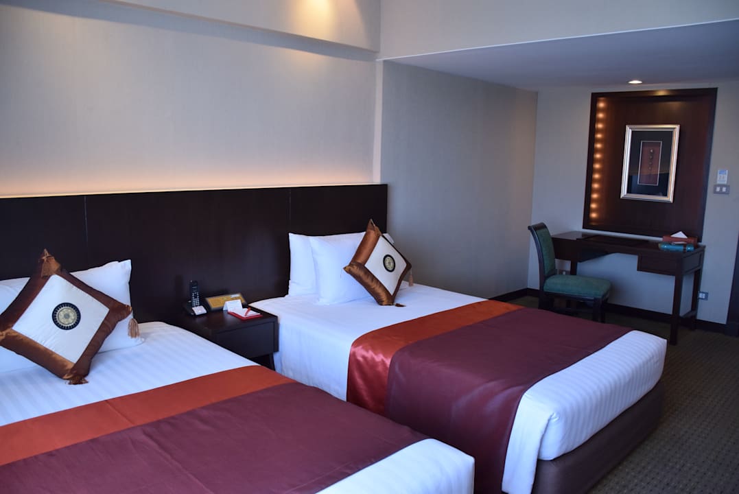Zimmer Ramada Plaza by Wyndham Bangkok Menam Riverside
