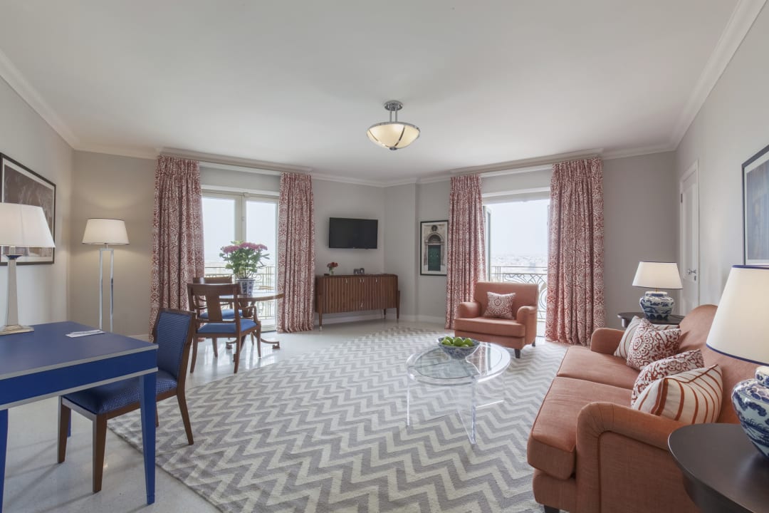 Zimmer The Phoenicia Malta