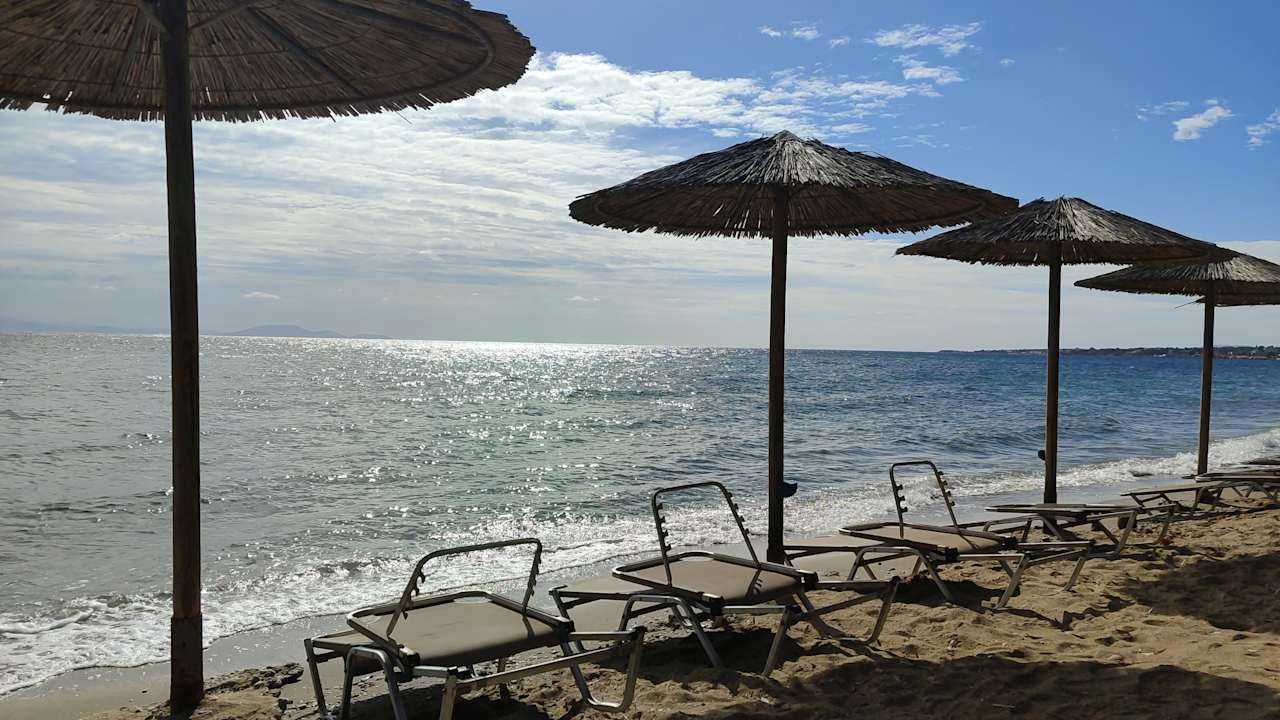 Strand Golden Coast Hotel & Bungalows