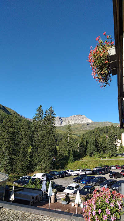 Außenansicht AROSA ALPINE CLUB - Adults only