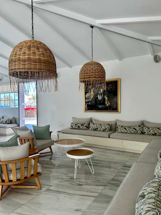 Lobby High Beach Resort