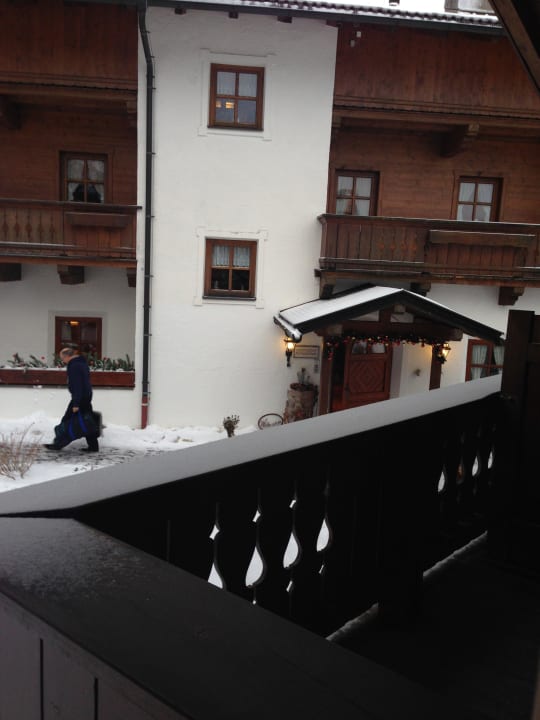 Eingang zum Restaurant VAYA Achensee