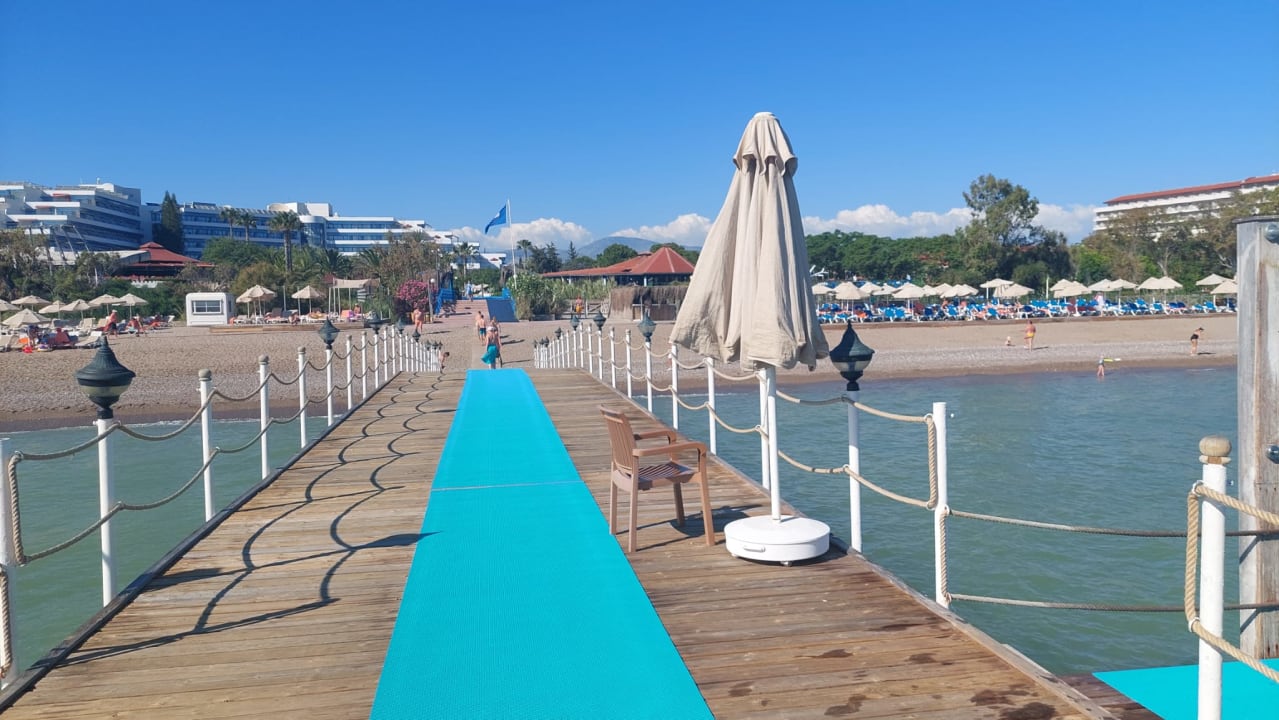 Strand Sunrise Resort Hotel