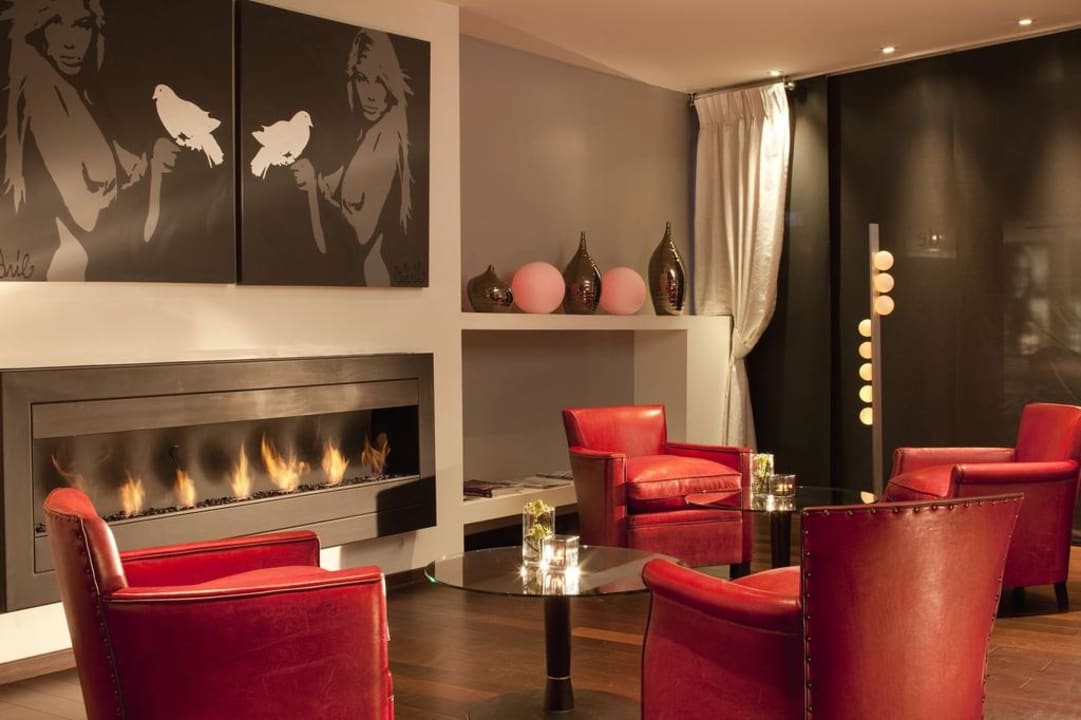 Petit salon Hotel L'empire Paris