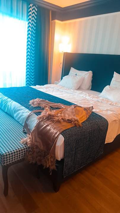 Zimmer Rubi Platinum Sign