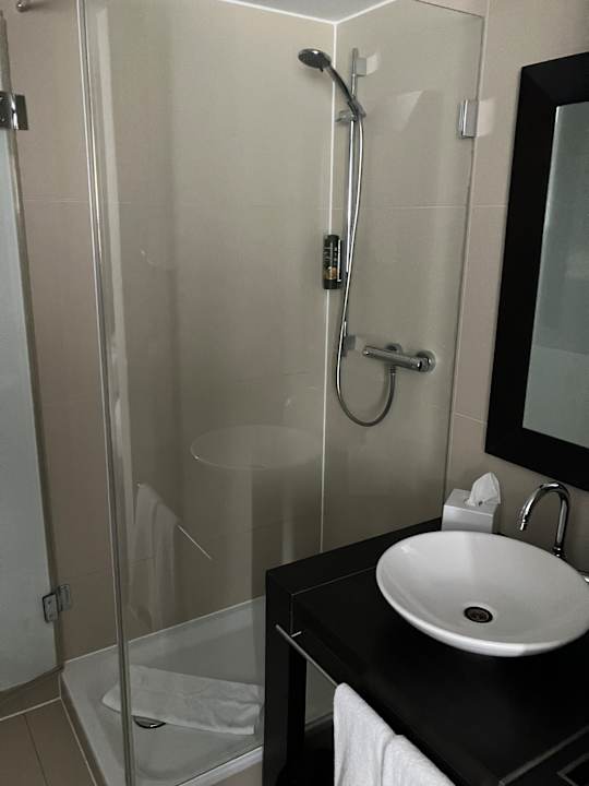 Zimmer Goodman's Living Apartments