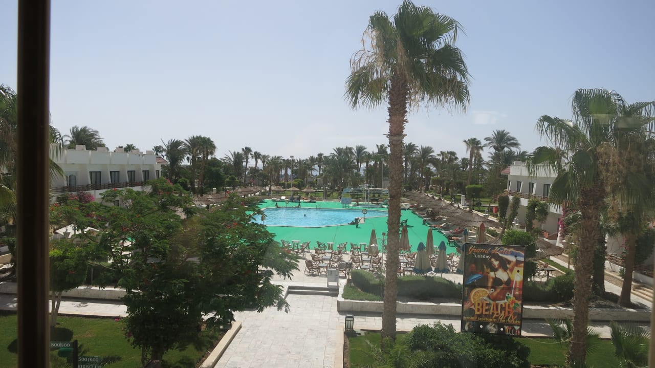 Ausblick The Grand Hotel Hurghada
