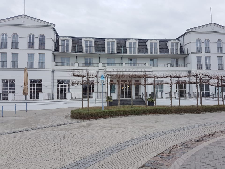 Außenansicht Strandhotel Zingst