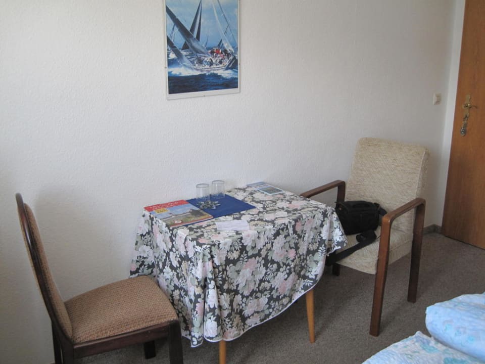 Sitzgelegenheit im Zimmer Pension Haus Paulsen