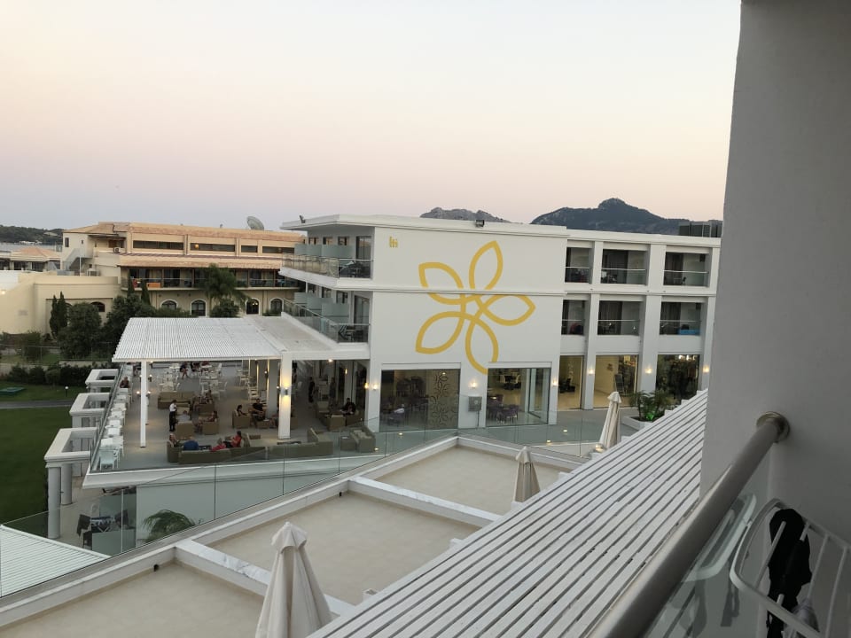 Ausblick Asterias Beach Resort