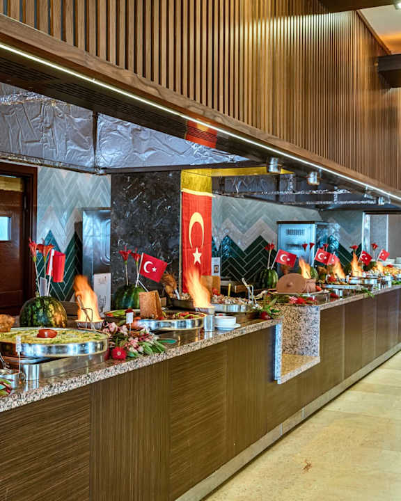 Gastro Telatiye Resort