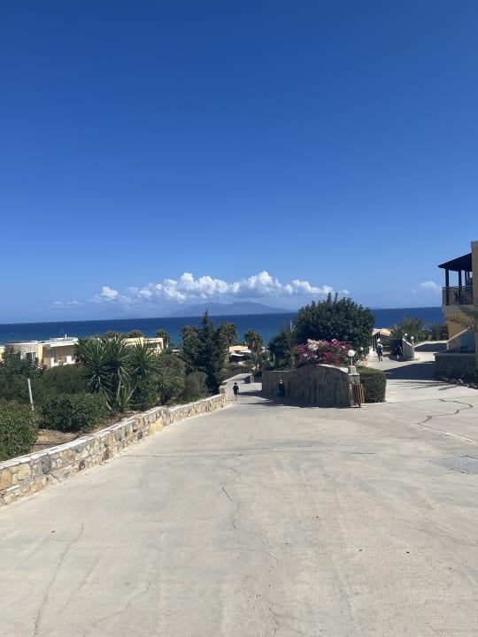 Ausblick Grand Blue Beach Hotel