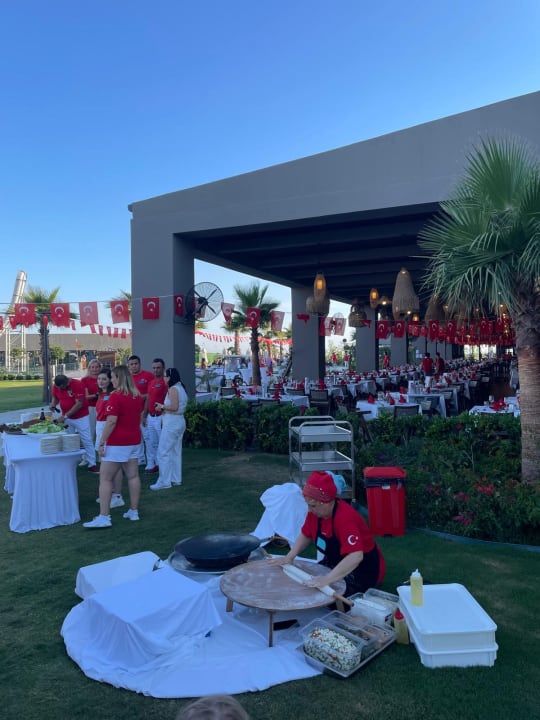 Gastro Jacaranda Luxury Resort