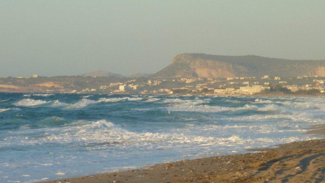 Wellen am Strand Dimitrios Village Beach Resort