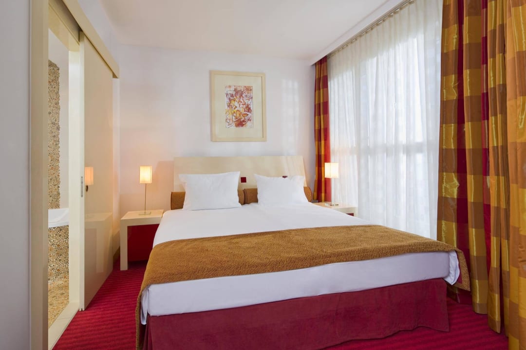 One Bedroom Suite Mamaison Residence Diana Warsaw
