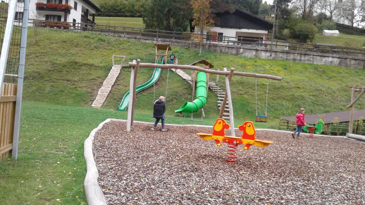 The external Kid park Family Hotel Adriana