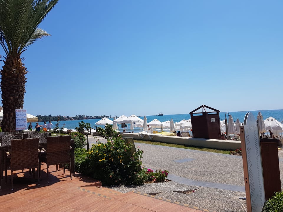 Außenansicht Side Bay Hotel