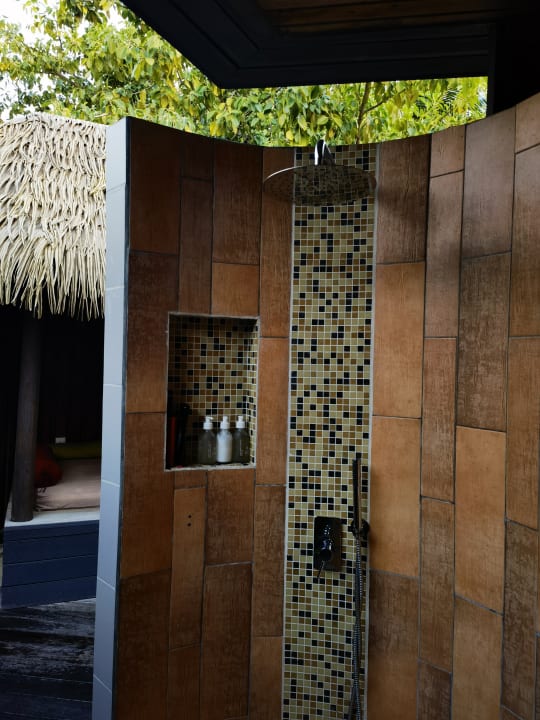 Zimmer Kuredu Island Resort & Spa
