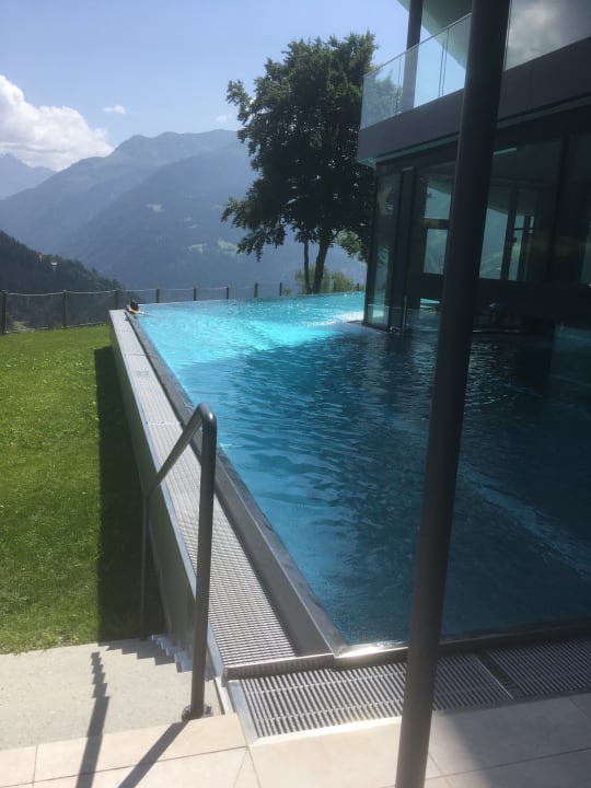 Pool Hotel Fernblick Montafon