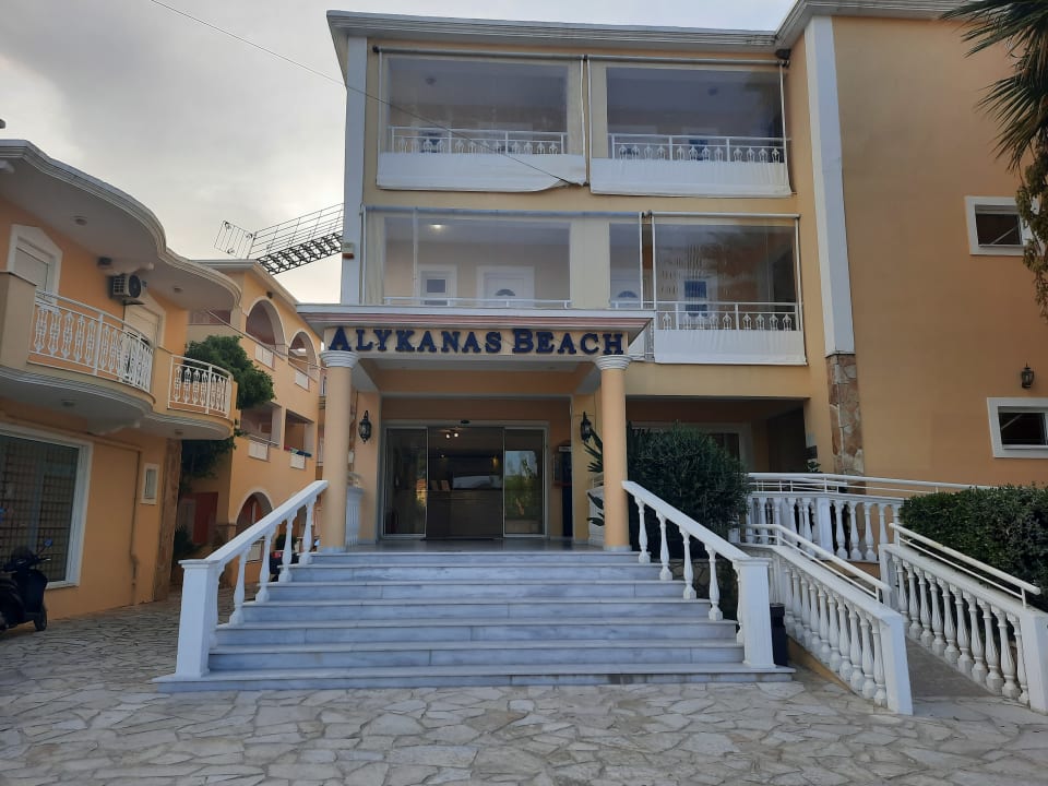 Außenansicht Hotel Alykanas Beach