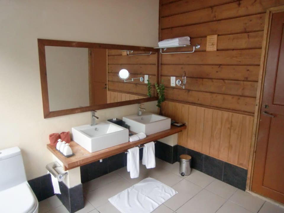 Offenes Badezimmer Meeru Maldives Resort Island