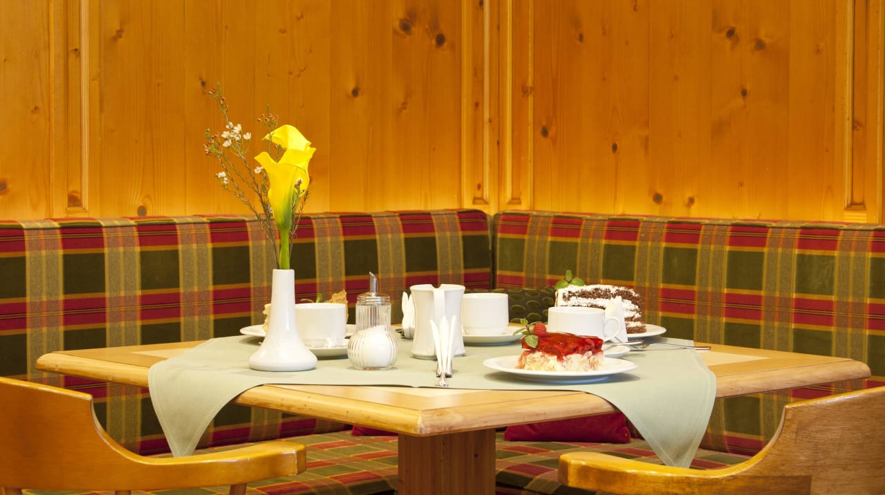 Kaffee & Kuchen Hotel & Gasthof zur Post