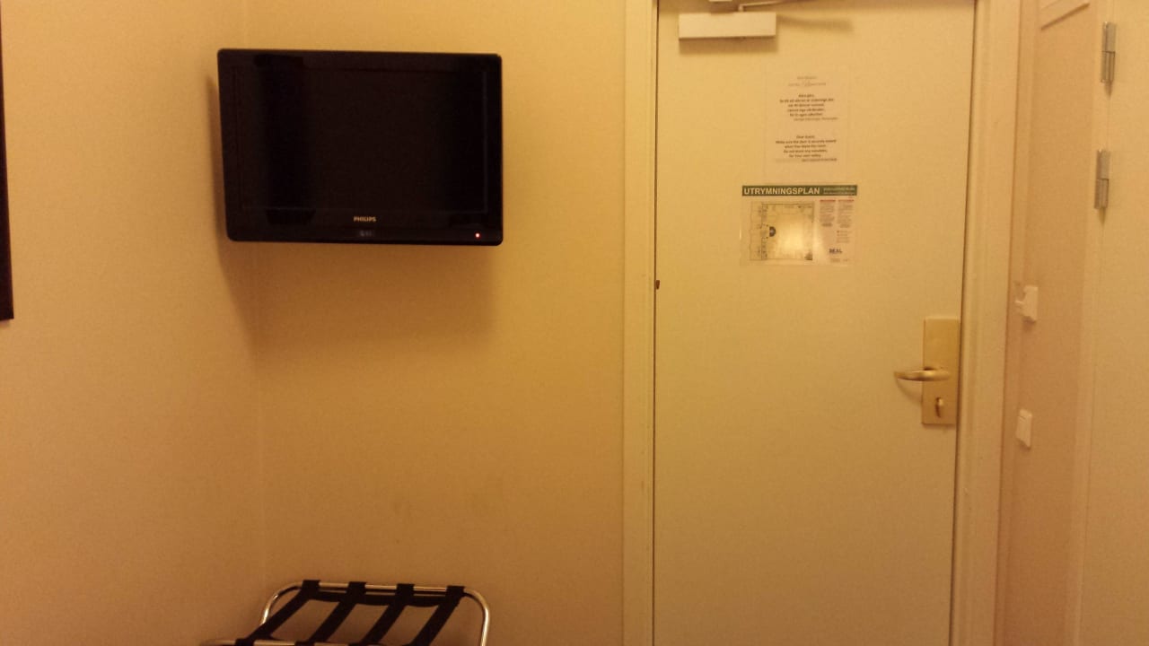 Blick vom Bett aus Best Western Hotel Bentleys