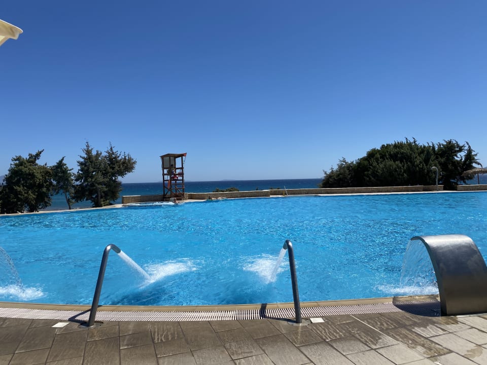 Pool Blue Lagoon Village