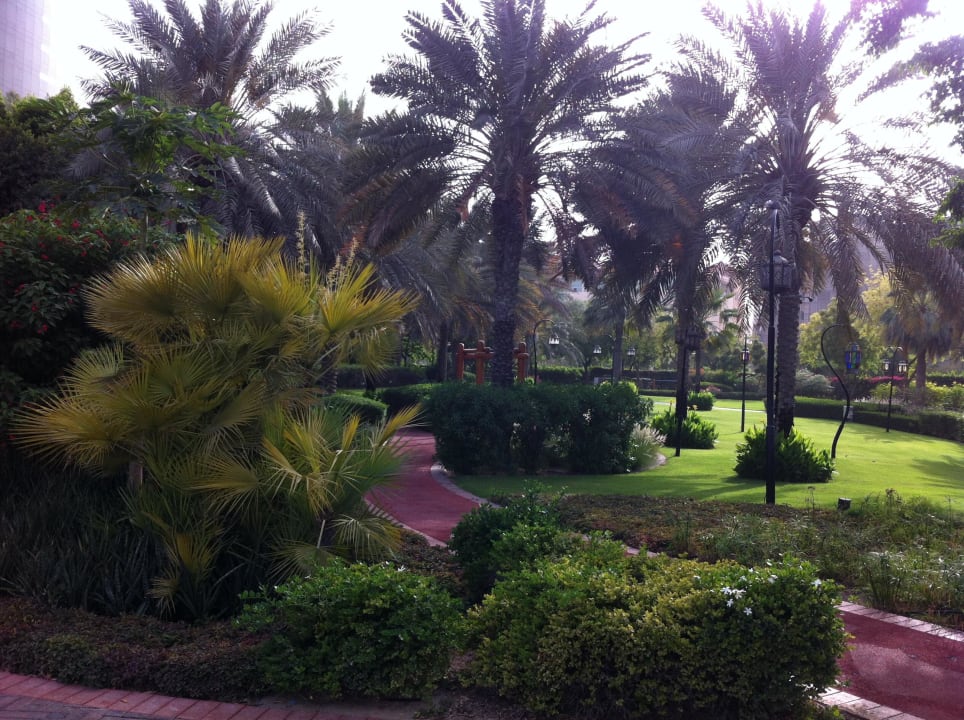 Weg zum Pool Grand Hyatt Dubai
