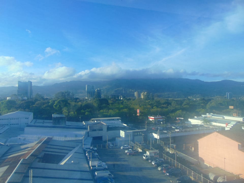 Ausblick Hotel Crowne Plaza San Jose Corobici
