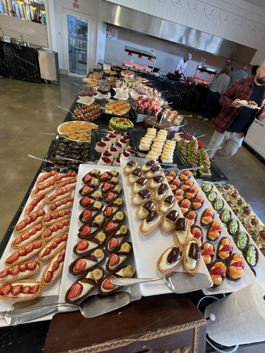 Gastro Can Garden Beach