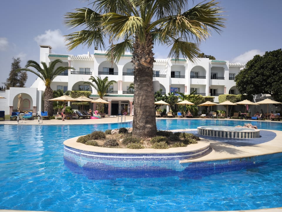 Pool Hotel Royal Nozha