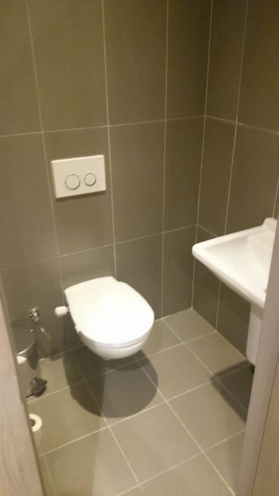 2. Toilette Novotel Cairo Airport