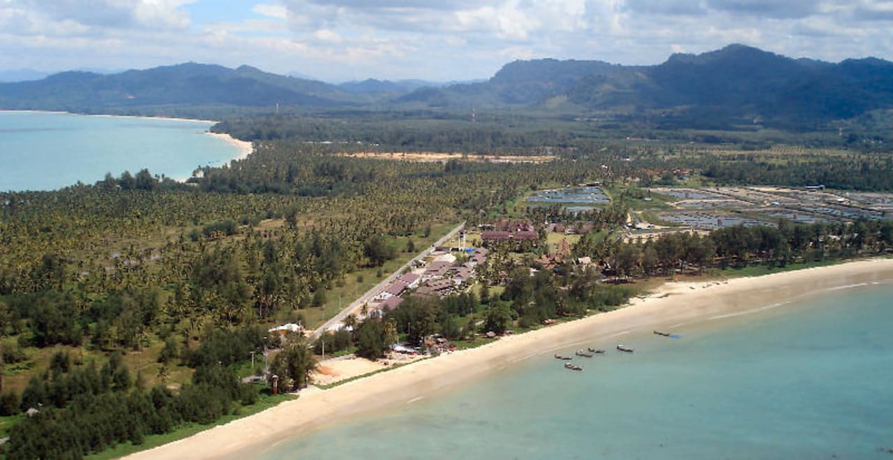 Aerial Photograph of Palm Galleria Palm Galleria Resort