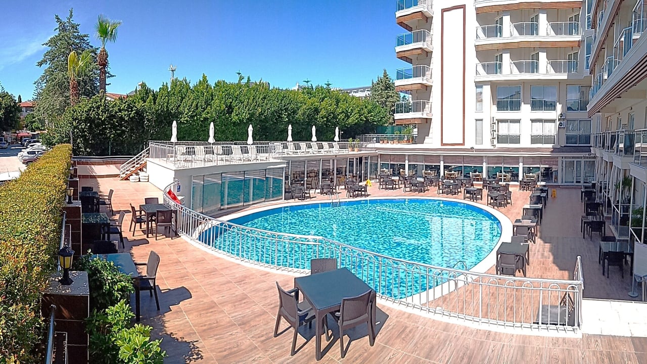 Pool Sun Beach Park & Spa