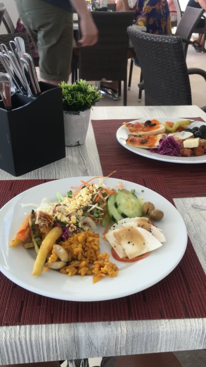 Restaurant allsun Hotel Borneo - Adults only