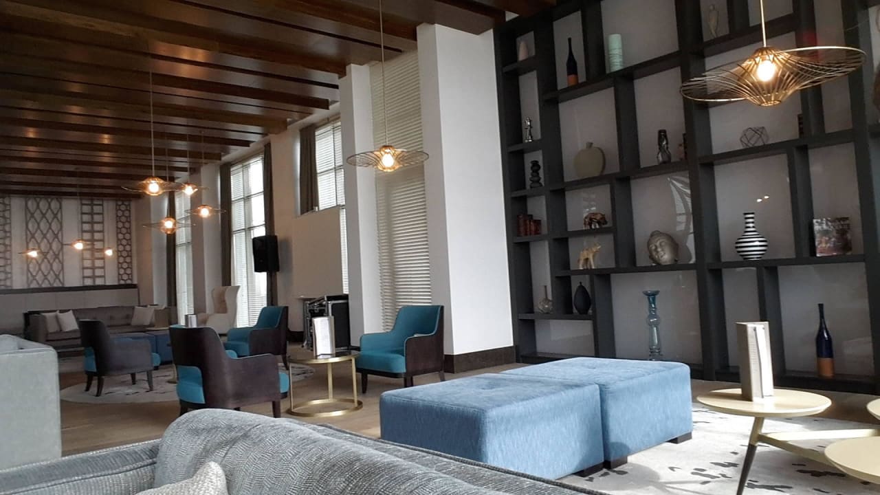 Lobbybar Acanthus Cennet Barut Collection