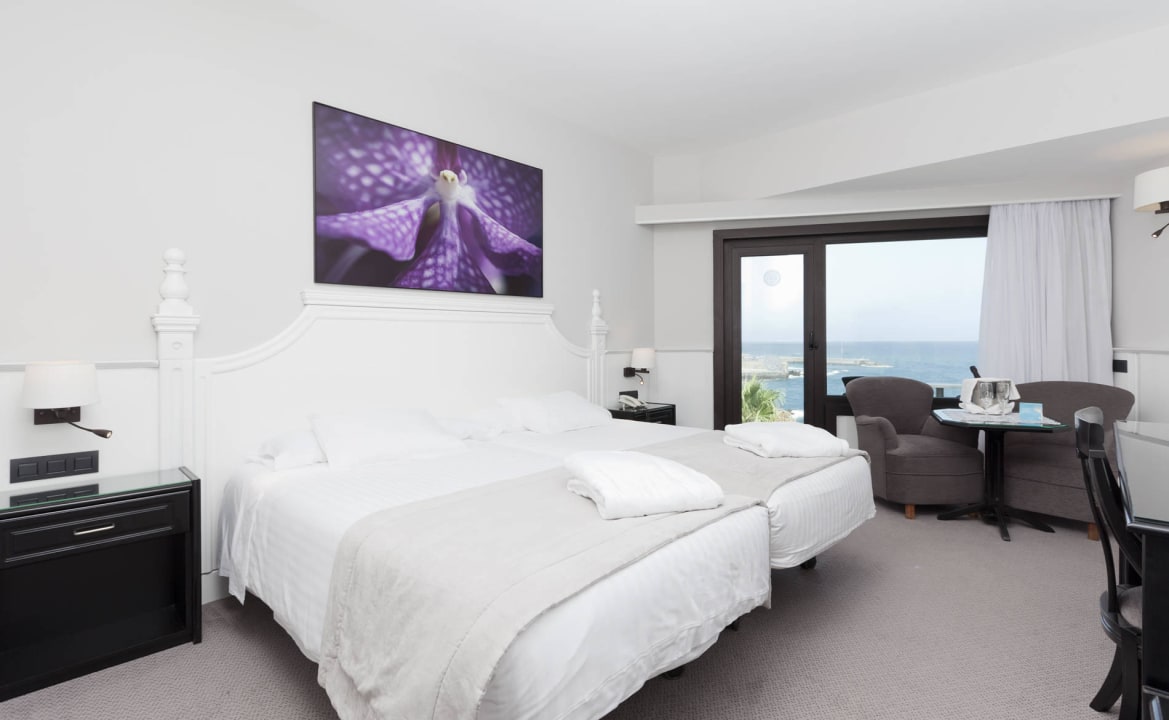 Deluxe Hotel ValleMar