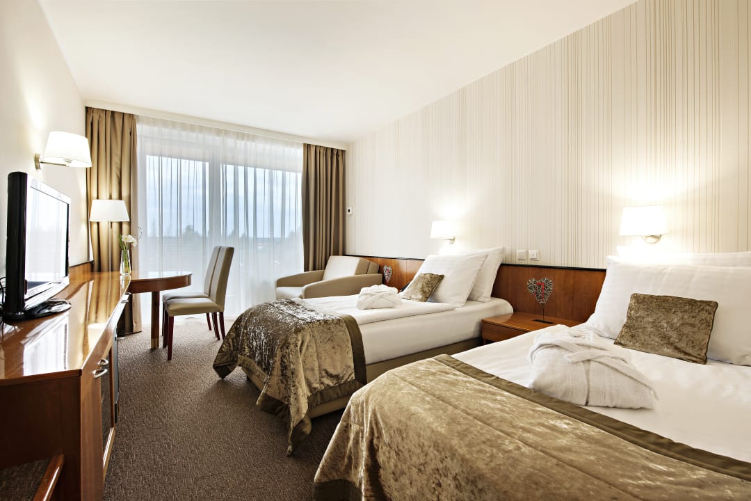 Zimmer Radin - Sava Hotels & Resorts