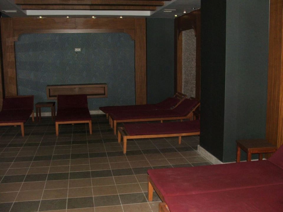 Spa Center Saturn Palace Resort Hotel