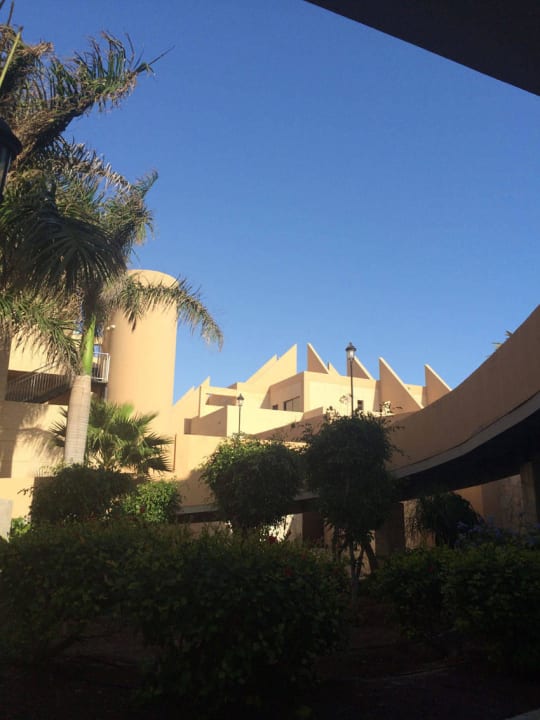 Ansicht im Innenhof SBH Hotel Taro Beach