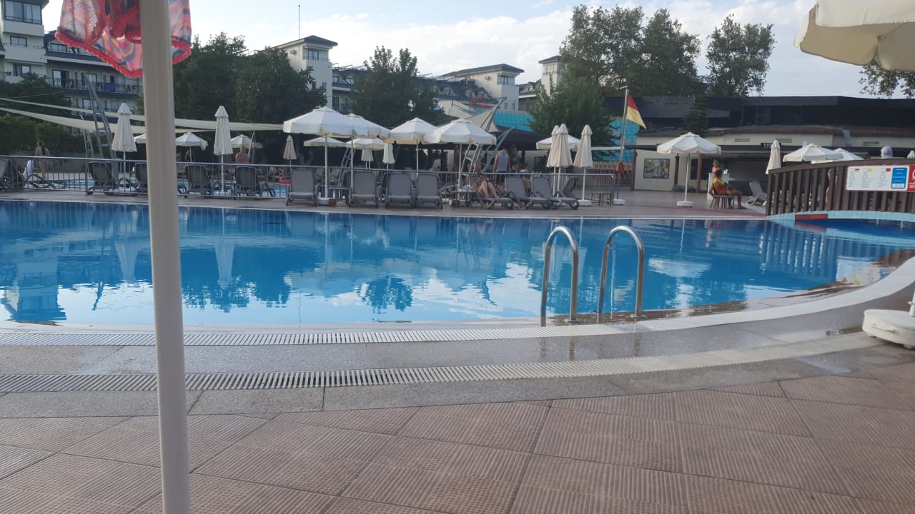 Pool VONRESORT Golden Beach