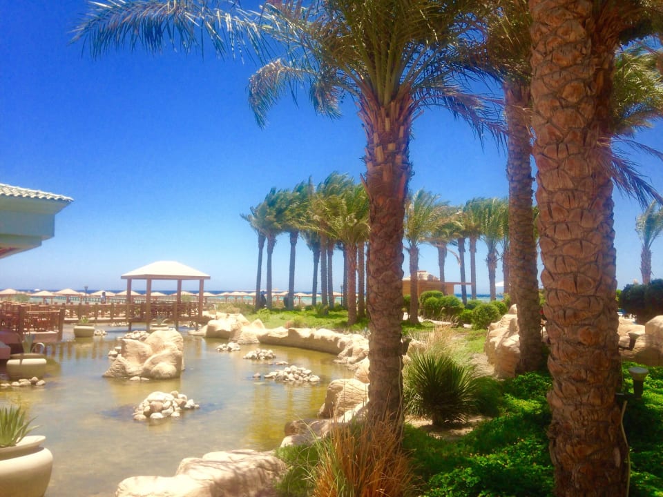 Auf dem Weg zum Strand Tropitel Sahl Hasheesh