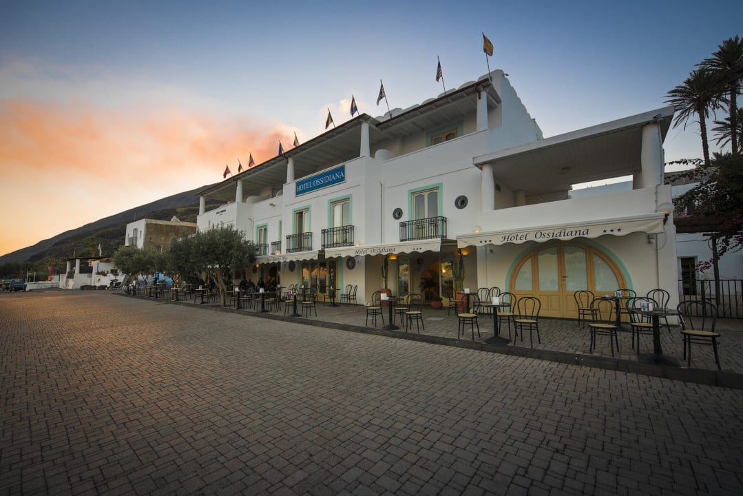 Außenansicht Hotel Ossidiana